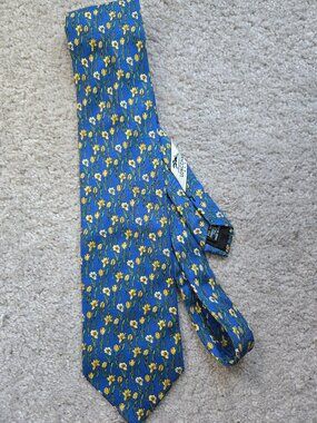 Longchamp spring/summer blue floral men's tie NWOT